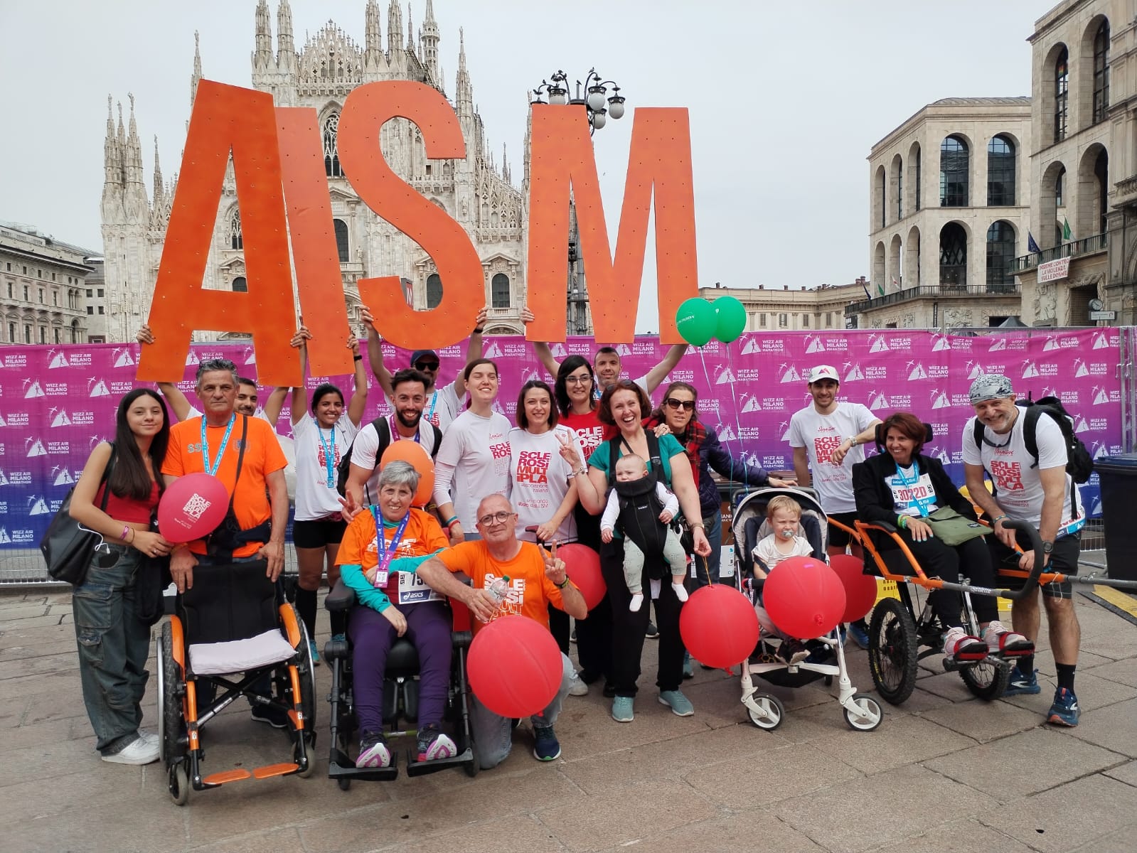 AISM con le persone e i caregiver